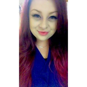 Meet your Posher, Kira